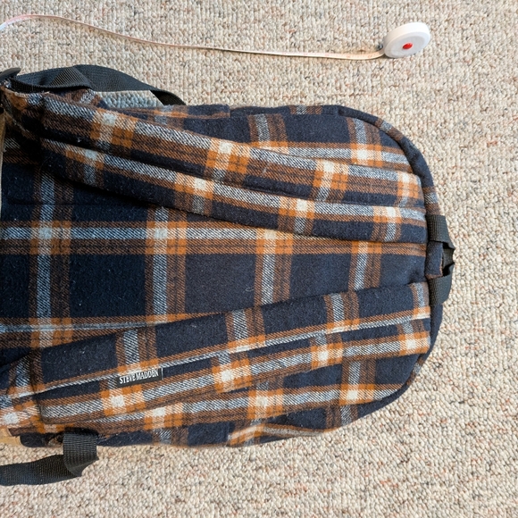 Steve Madden backpack 🎒 - Picture 2 of 4